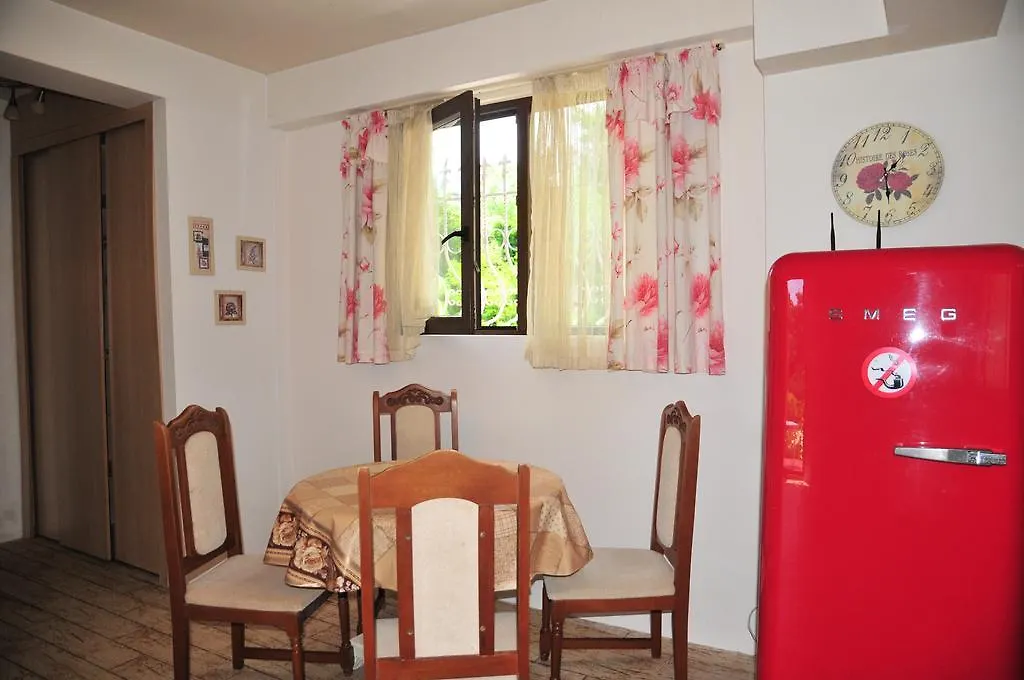 Secret Garden House Hotell Varna Pensionat