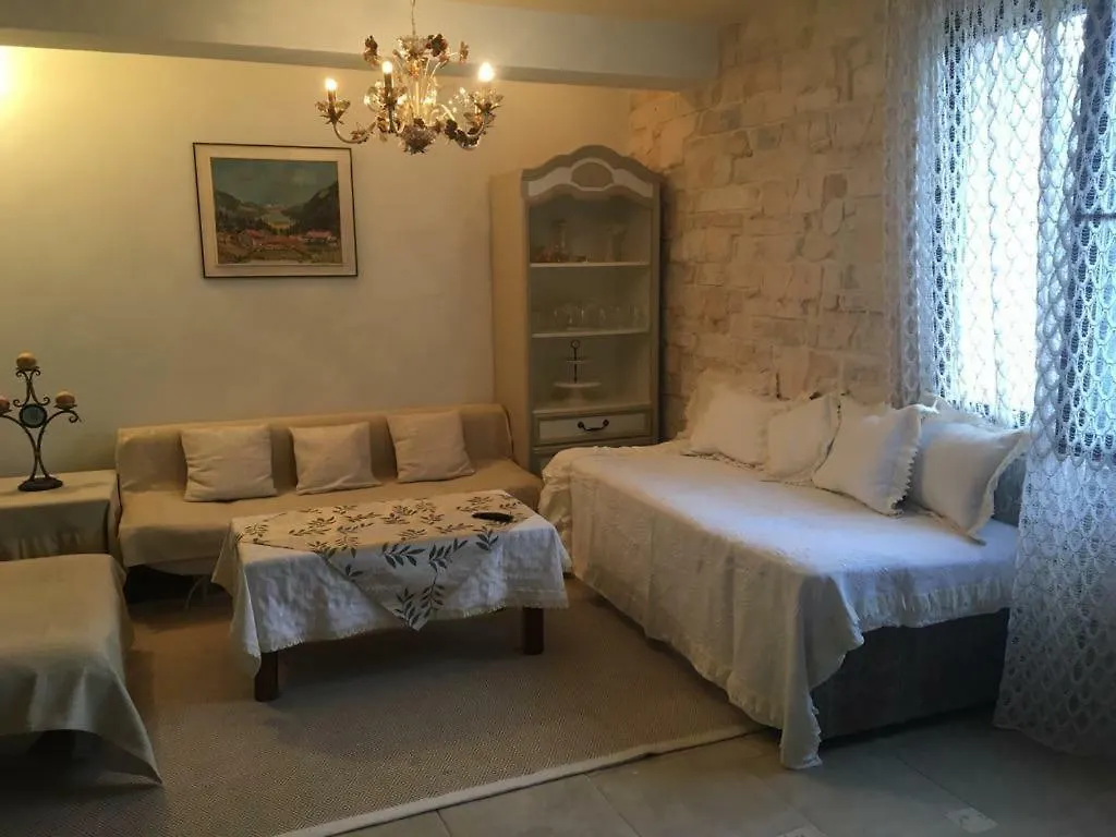 Pensionat Secret Garden House Hotell Varna