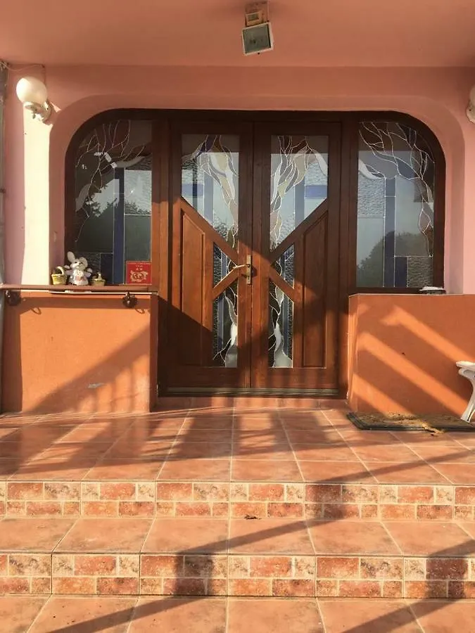 ** Pensionat Secret Garden House Hotell Varna Bulgarien