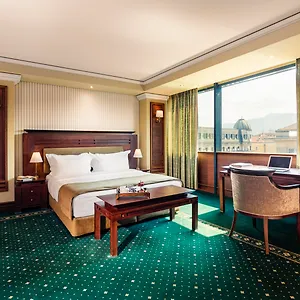 Grand 5* Sofia